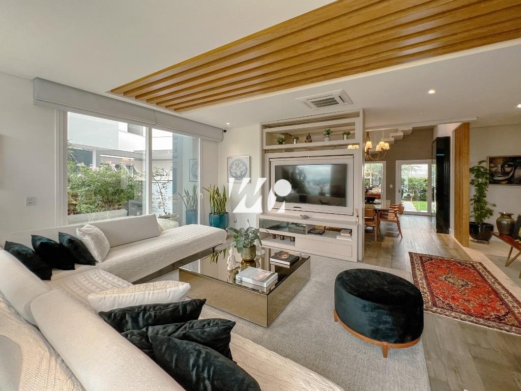 Casa em Pedra Branca, Palhoça. 3 quartos, 360m². Imagem 2 de 13